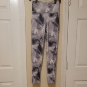 Mono B Gray & Black Marble-Effect High Waist Leggings